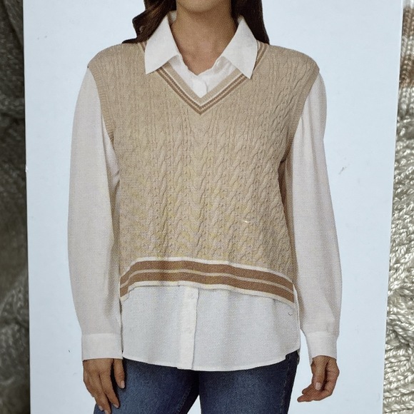 Adrianna Papell Sweaters - Adrianna Papell Women's M Vest Cream Viscose Blend H0123